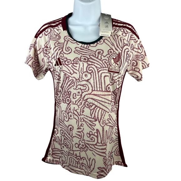 New World Cup QATAR 2022 Mexico Women's AWAY Soccer Jersey - Picture 2 of 7